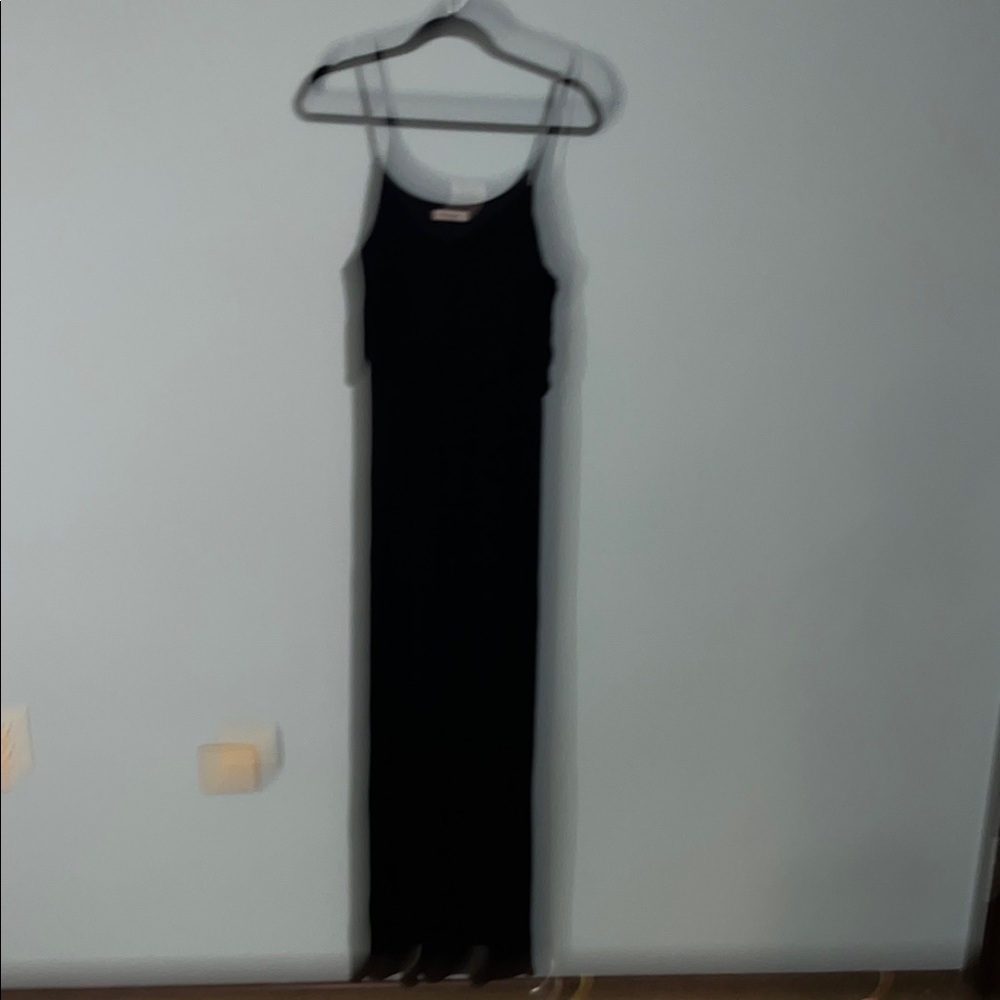 Elegant Black Maxi Dress
